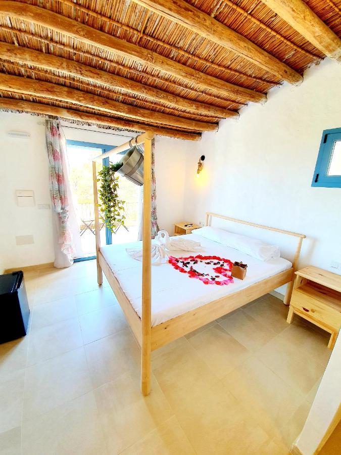 B&B La Nava Suites モハカル エクステリア 写真