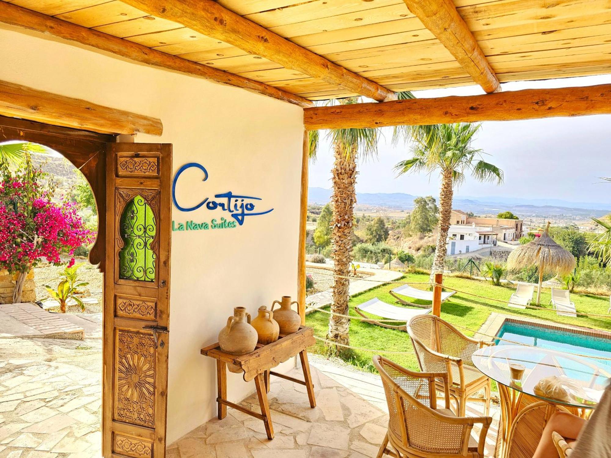 B&B La Nava Suites モハカル エクステリア 写真