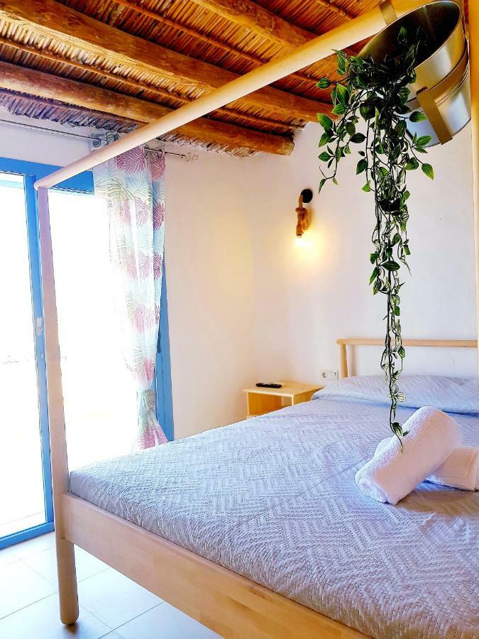B&B La Nava Suites モハカル エクステリア 写真